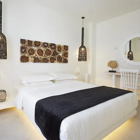 Eolia Kamari Villa